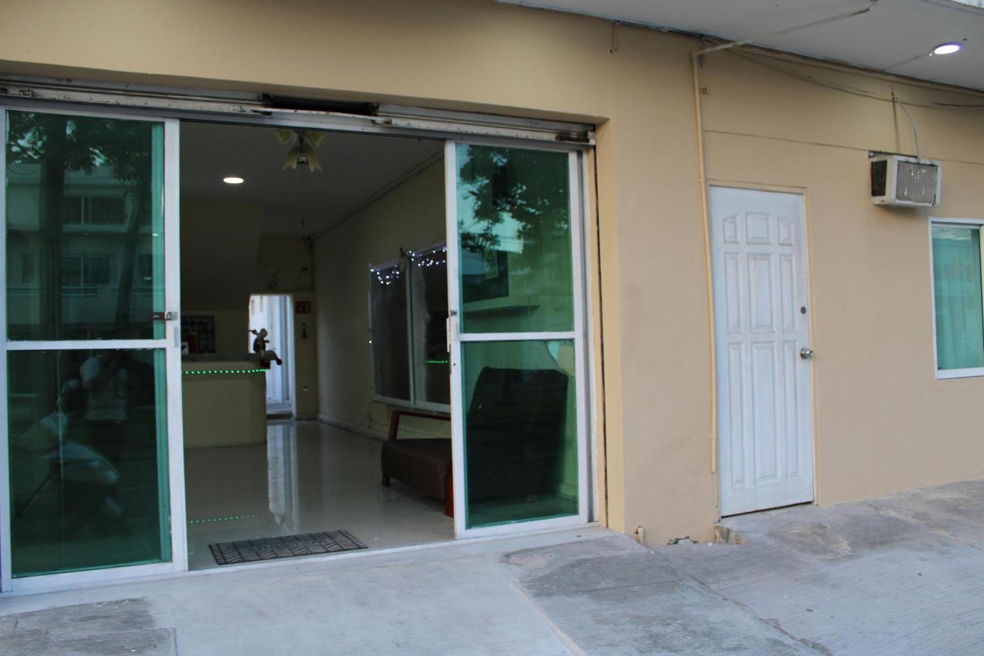 Oyo Hotel Colibri Chetumal Exterior foto